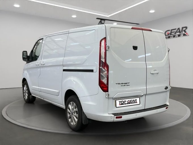 2025 Ford Transit Custom