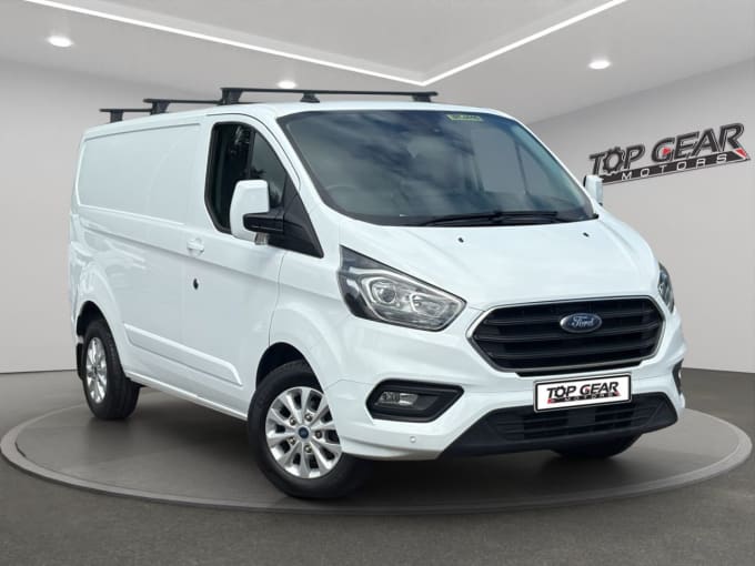 2025 Ford Transit Custom