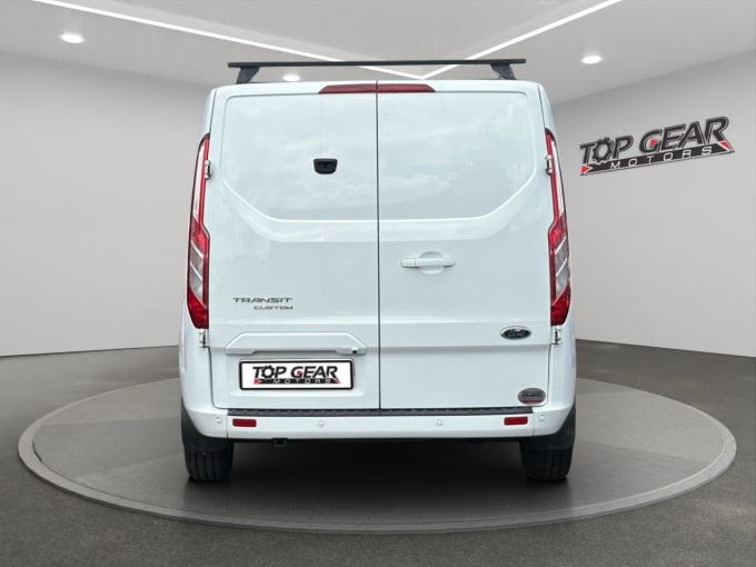 2025 Ford Transit Custom