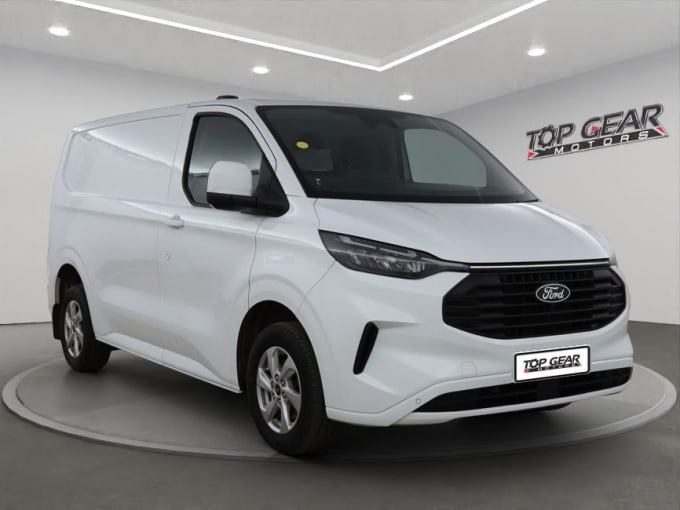 2025 Ford Transit Custom