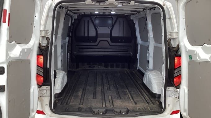 2025 Ford Transit Custom