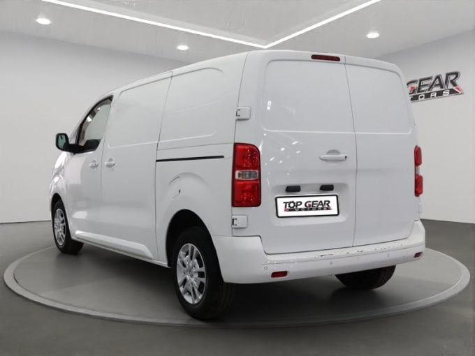 2025 Vauxhall Vivaro