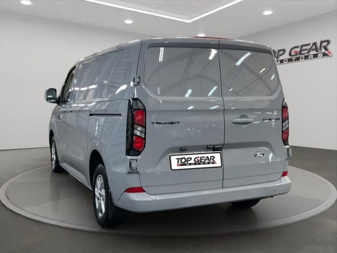 2025 Ford Transit Custom