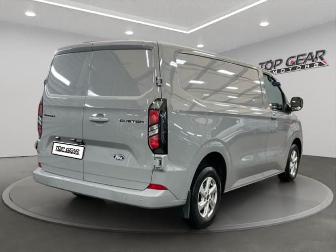 2025 Ford Transit Custom