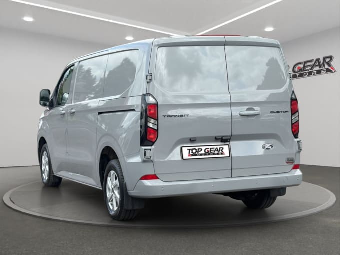 2025 Ford Transit Custom
