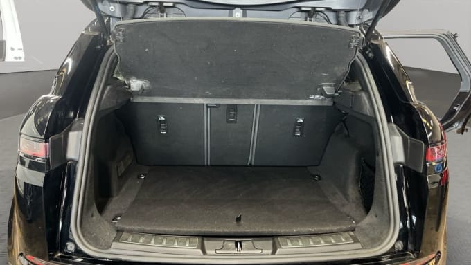 2025 Land Rover Range Rover Evoque