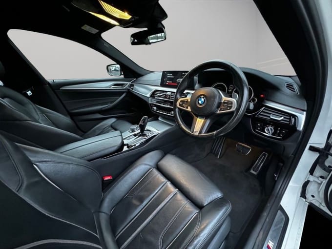 2025 BMW 5 Series