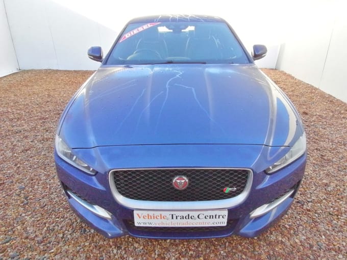 2015 Jaguar Xe