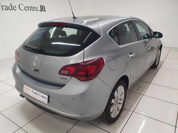 2013 Vauxhall Astra