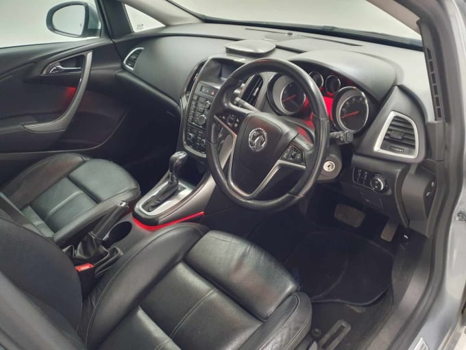2013 Vauxhall Astra