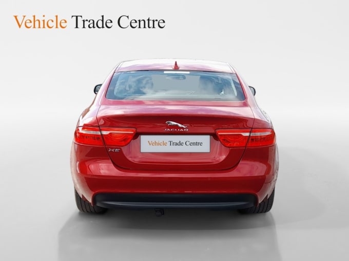 2016 Jaguar Xe