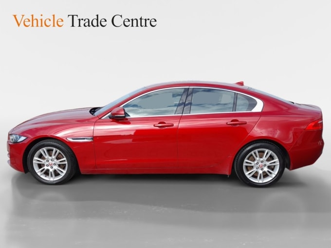 2016 Jaguar Xe