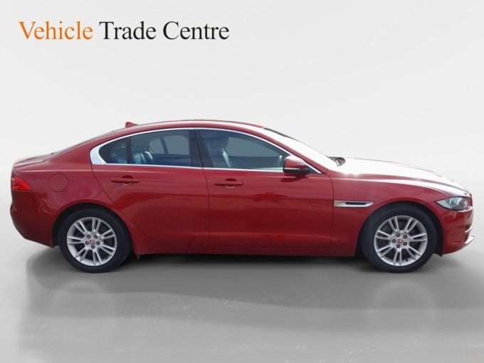 2016 Jaguar Xe