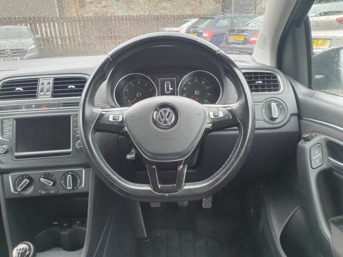 2016 Volkswagen Polo