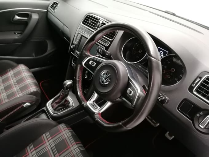 2015 Volkswagen Polo