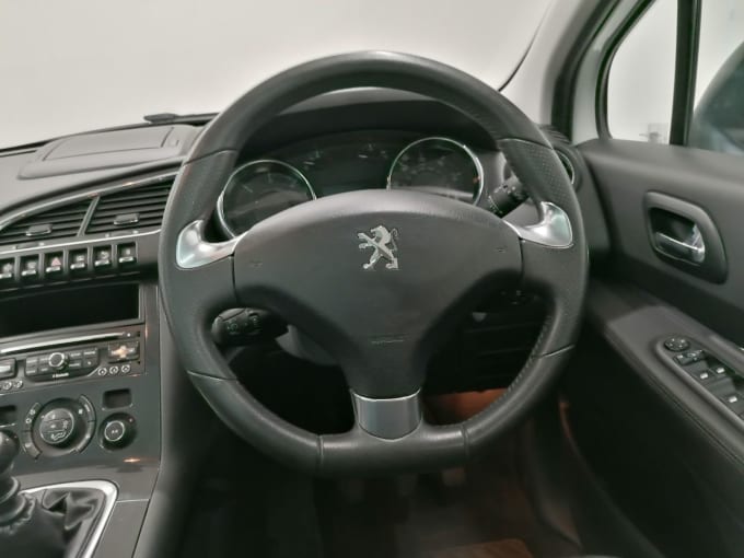 2025 Peugeot 3008