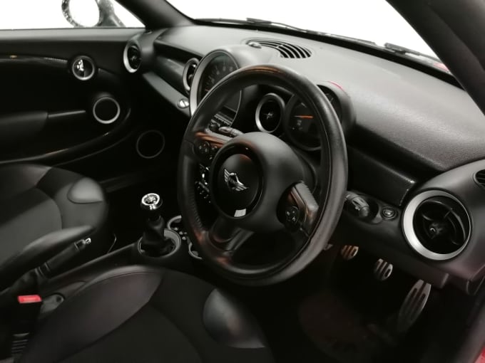 2025 Mini Coupe