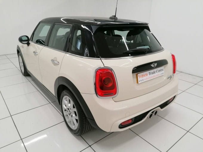 2024 Mini Hatch Cooper