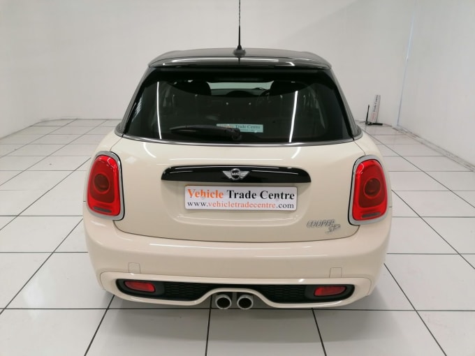 2024 Mini Hatch Cooper