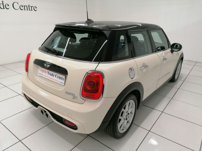 2024 Mini Hatch Cooper