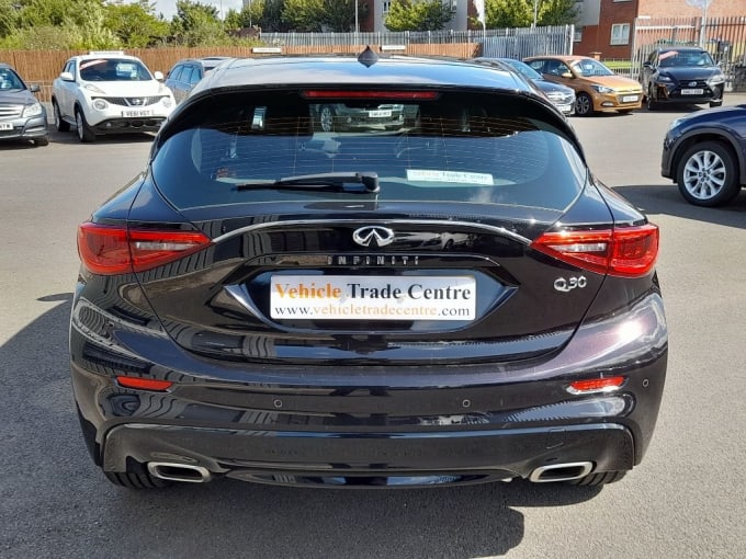 2024 Infiniti Q30