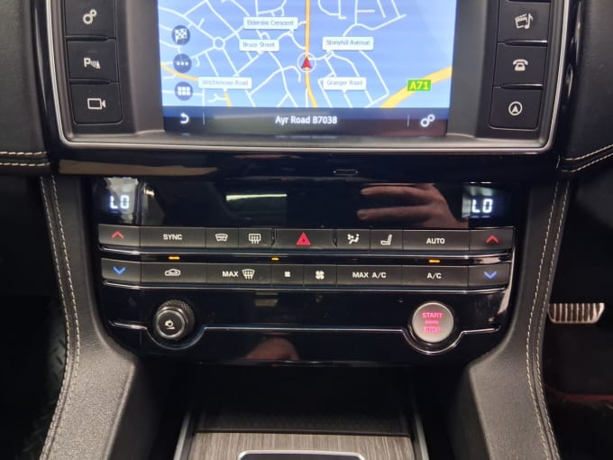 2025 Jaguar F-pace