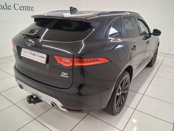 2025 Jaguar F-pace