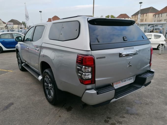 2024 Mitsubishi L200