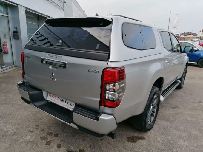 2024 Mitsubishi L200