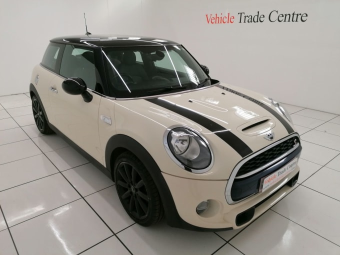 2024 Mini Hatch Cooper