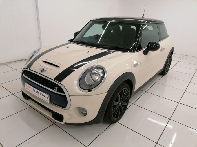 2024 Mini Hatch Cooper