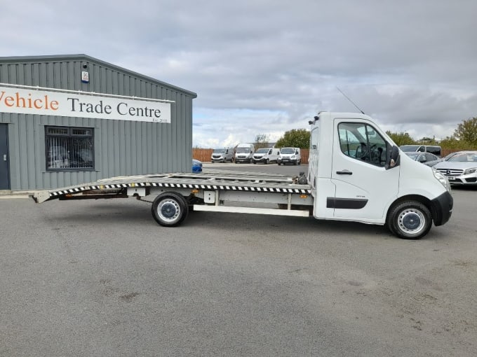 2024 Vauxhall Movano