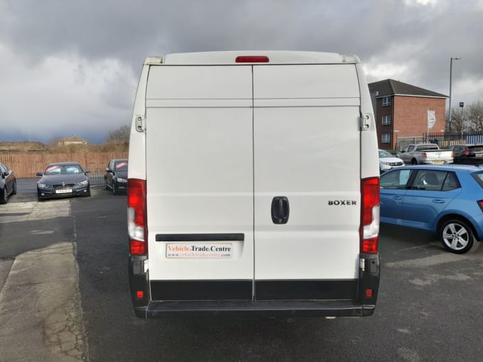 2025 Peugeot Boxer