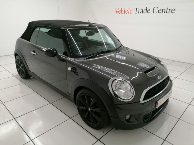 2025 Mini Convertible