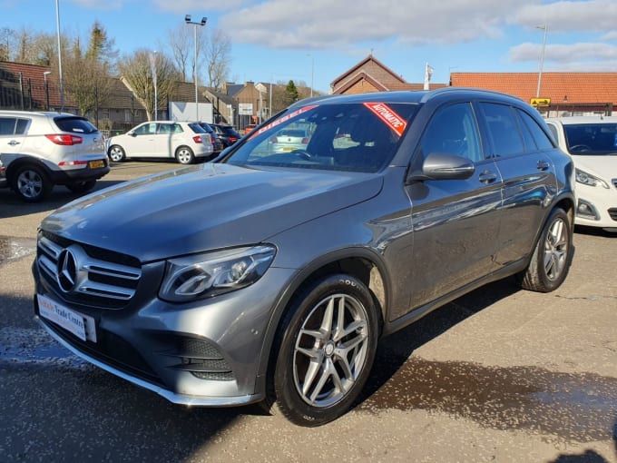 2025 Mercedes-benz Glc