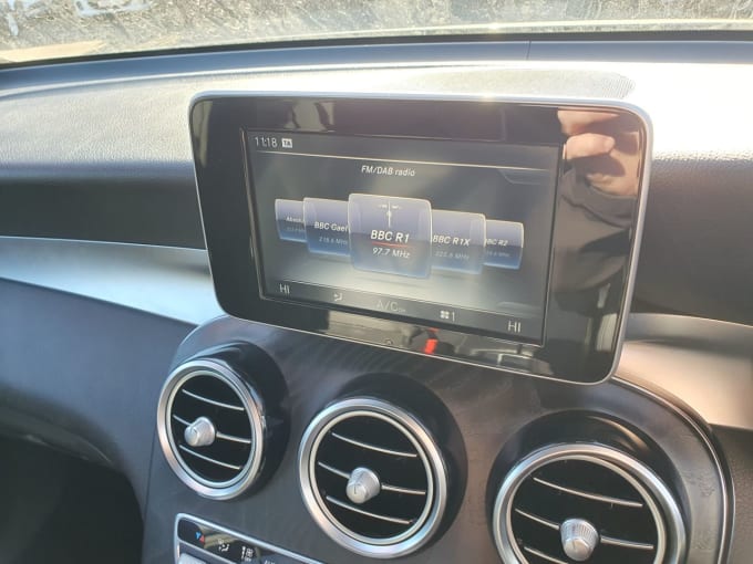 2025 Mercedes-benz Glc
