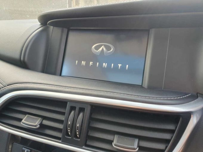 2025 Infiniti Q30