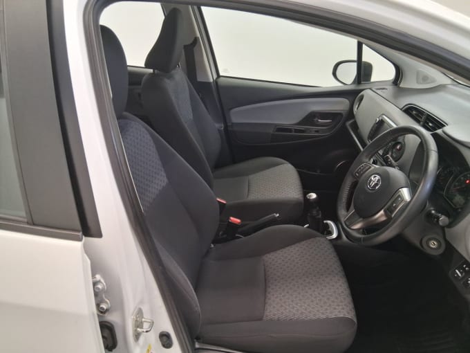 2025 Toyota Yaris