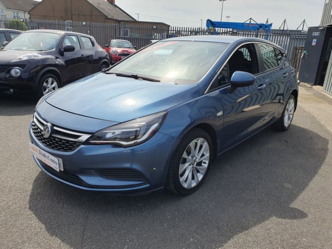 2025 Vauxhall Astra