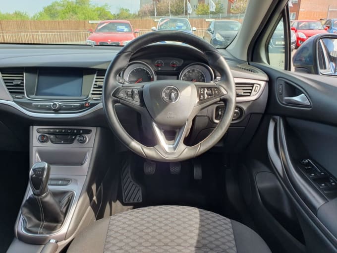 2025 Vauxhall Astra