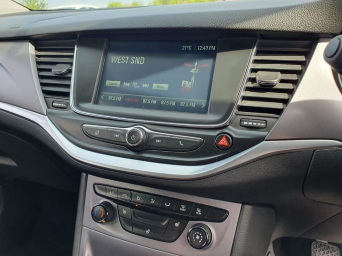 2025 Vauxhall Astra