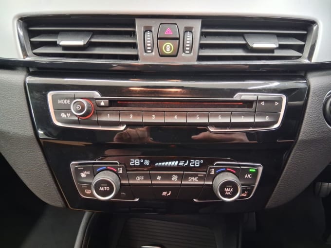 2025 BMW X1