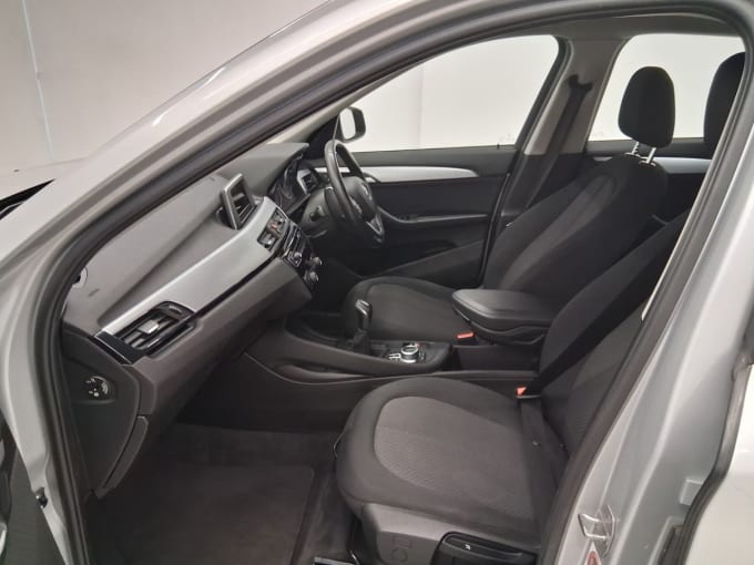 2025 BMW X1