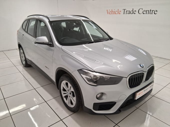 2025 BMW X1