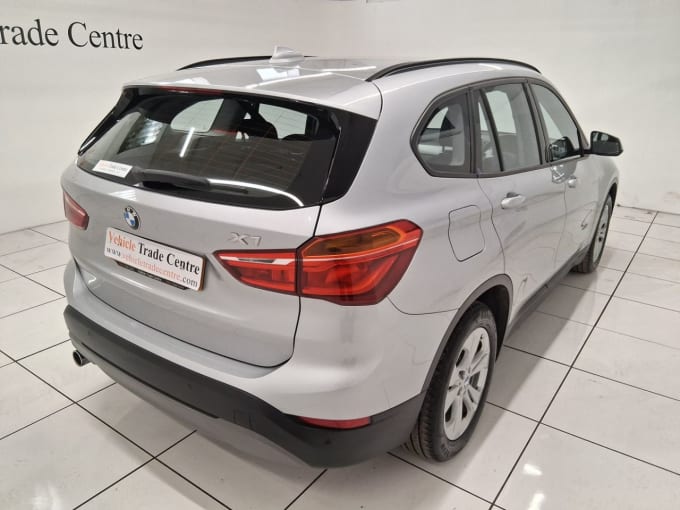 2025 BMW X1