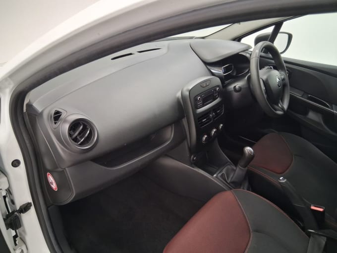 2025 Renault Clio
