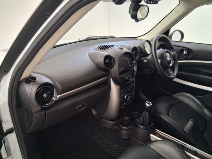 2025 Mini Paceman