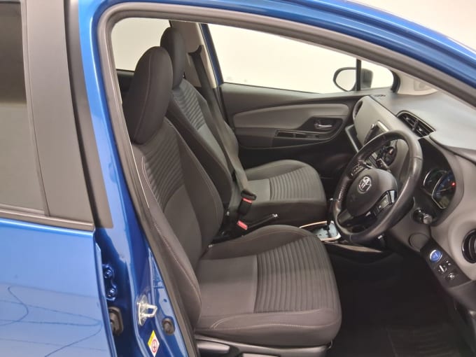 2025 Toyota Yaris