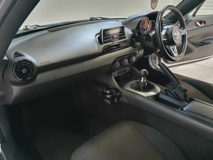 2025 Mazda Mx-5