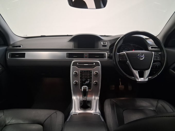 2025 Volvo V70